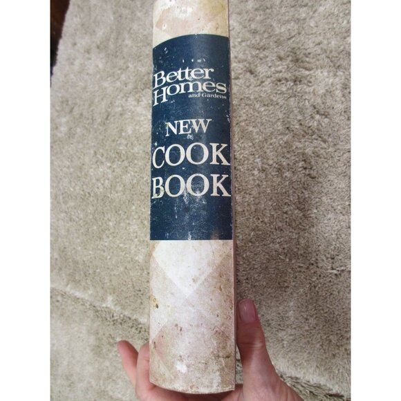 Better Homes & Gardens New Cook Book Hardcover Ring-Bound Edition 1968 - Picture 6 of 10
